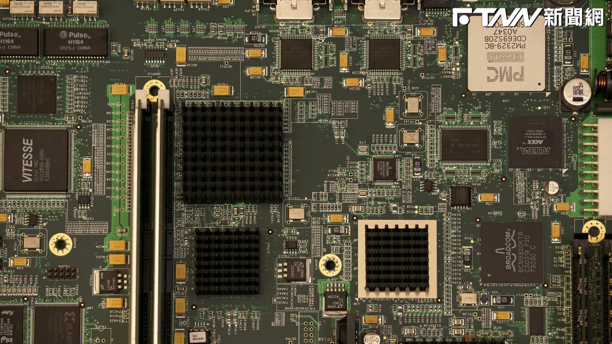 PCB強勢回歸！「這檔」獲外資喊買創高挾南電等4檔漲停　華通噴逾9%、騰輝寫新天價