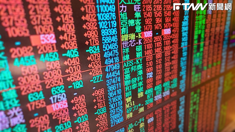 00403A滿血復活攻10.62元！爆量59.7萬張股民嗨喊：夭壽強　「瑤池金母」也噴6.01%創新高